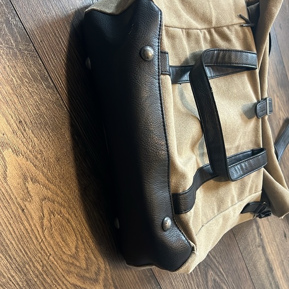 Bench. Tote Bag - Picture 4 of 8